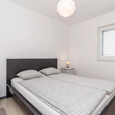 Apartment In With House Sea View